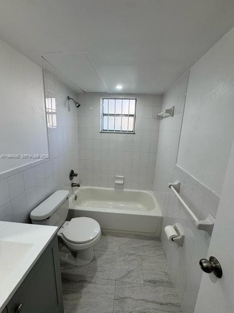 Crystal Condo · #109 in Hallandale Beach - Photo 7