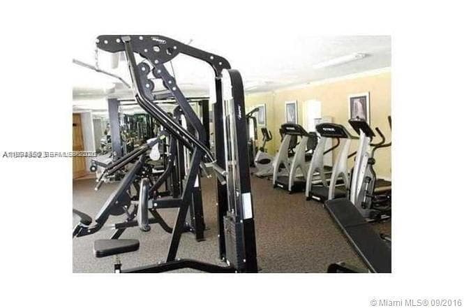 BAYVIEW PALMS CONDO · #413 in North Miami - Photo 2
