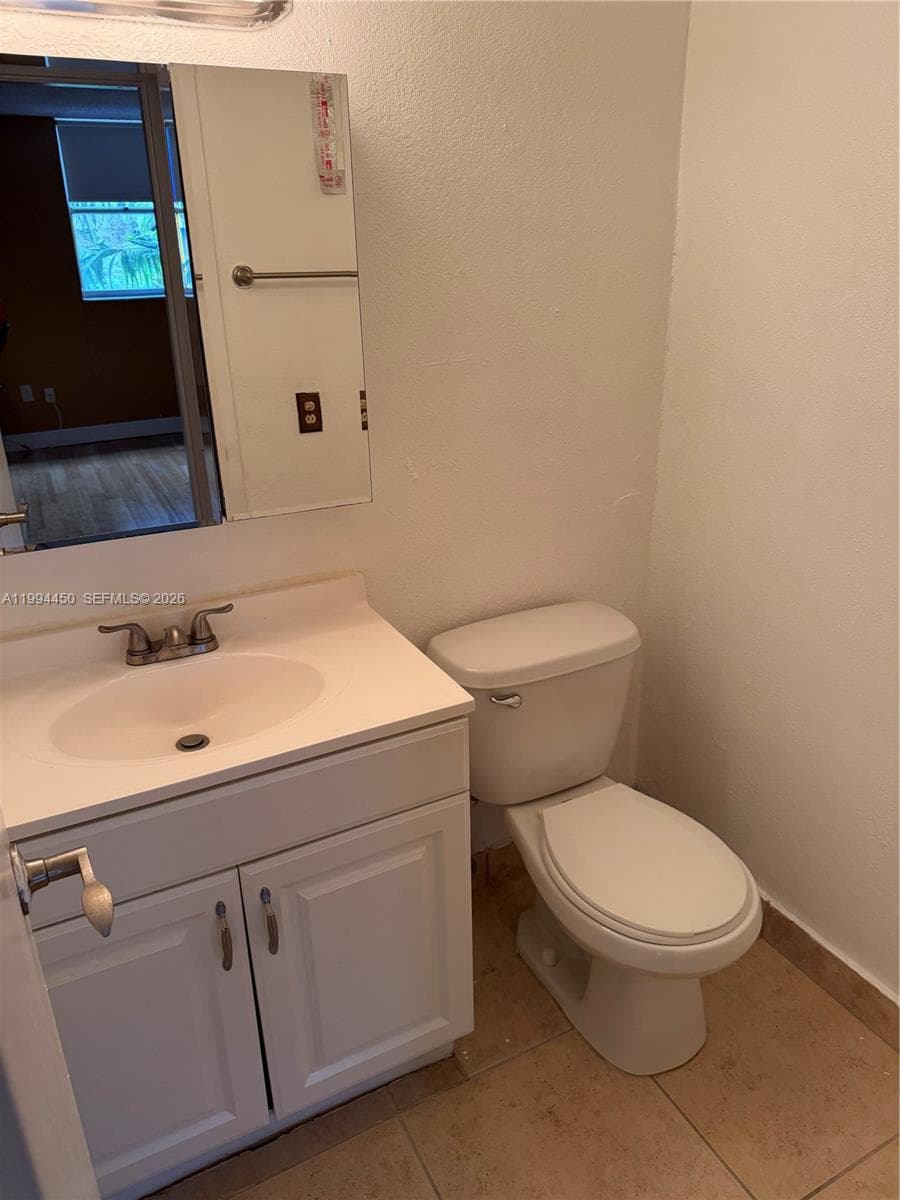 BAYVIEW PALMS CONDO · #413 in North Miami - Photo 9