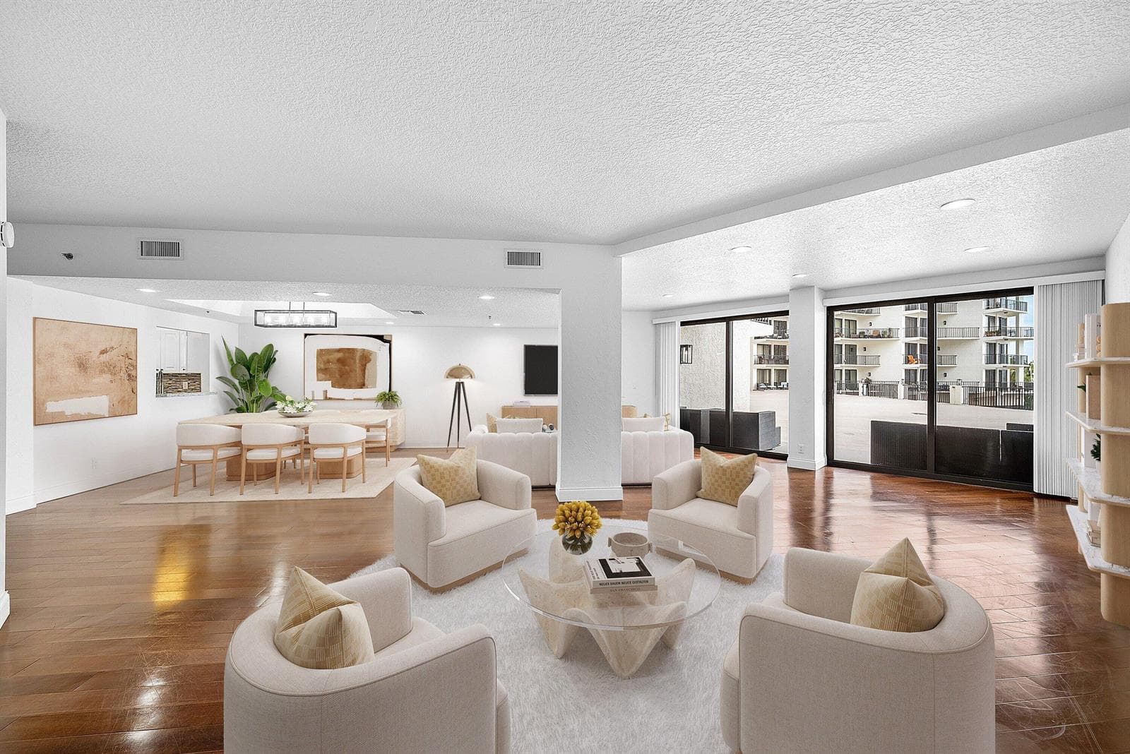 1035-SE-6th-Ave-213-living