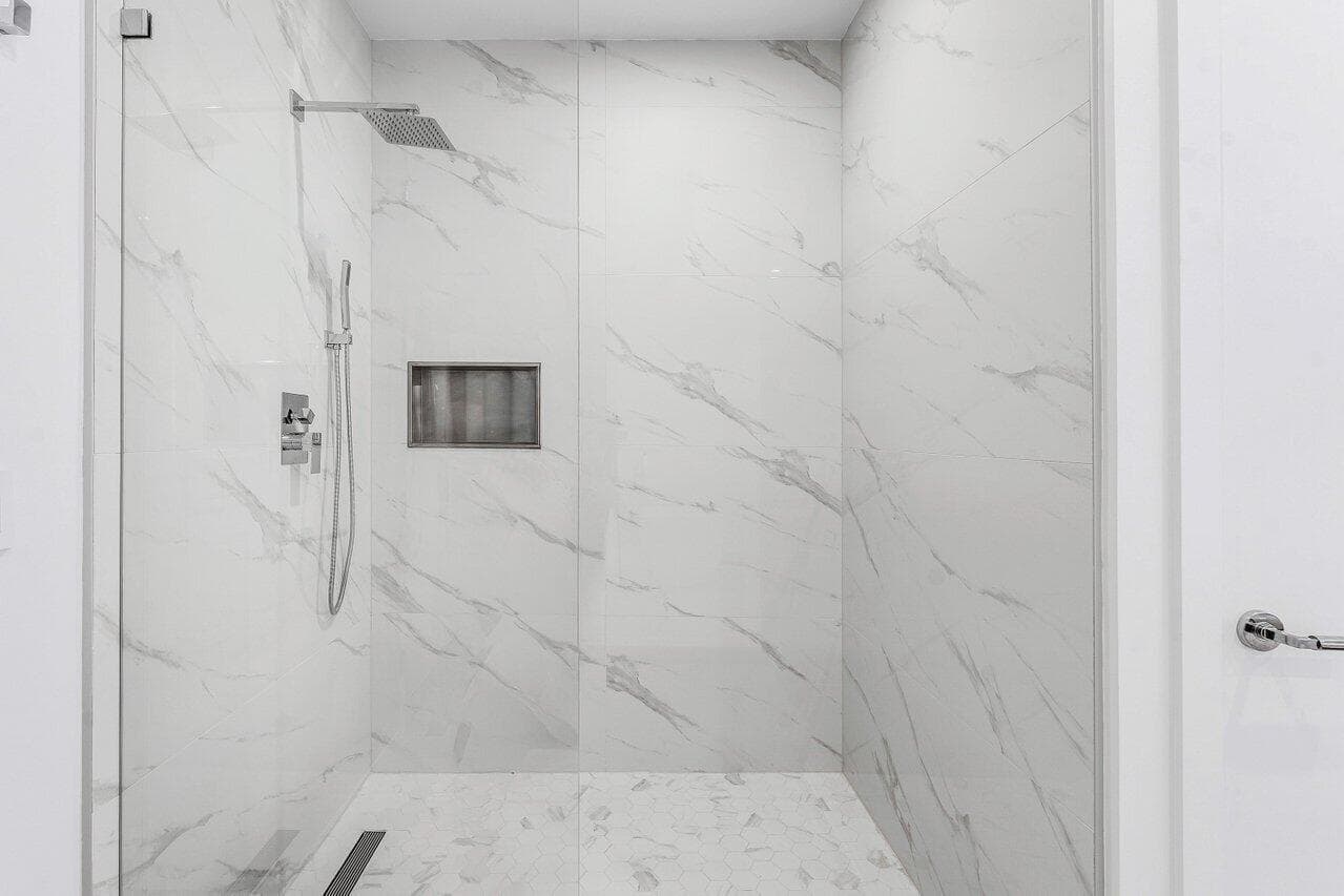 020-220LakeShoreDrive-1415-LakePark-FL-3