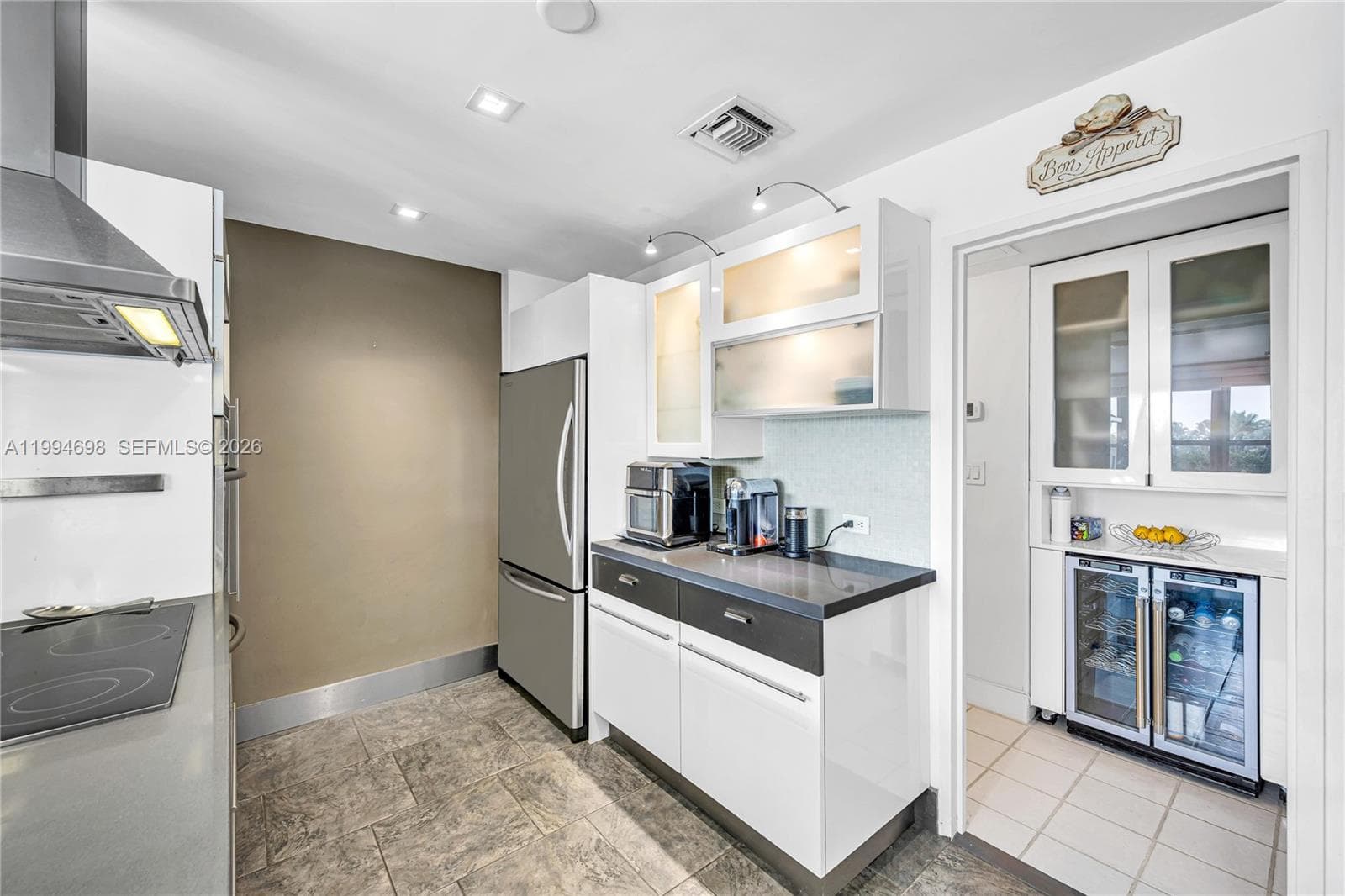 Blair House · #3-C in Bay Harbor Islands - Photo 22