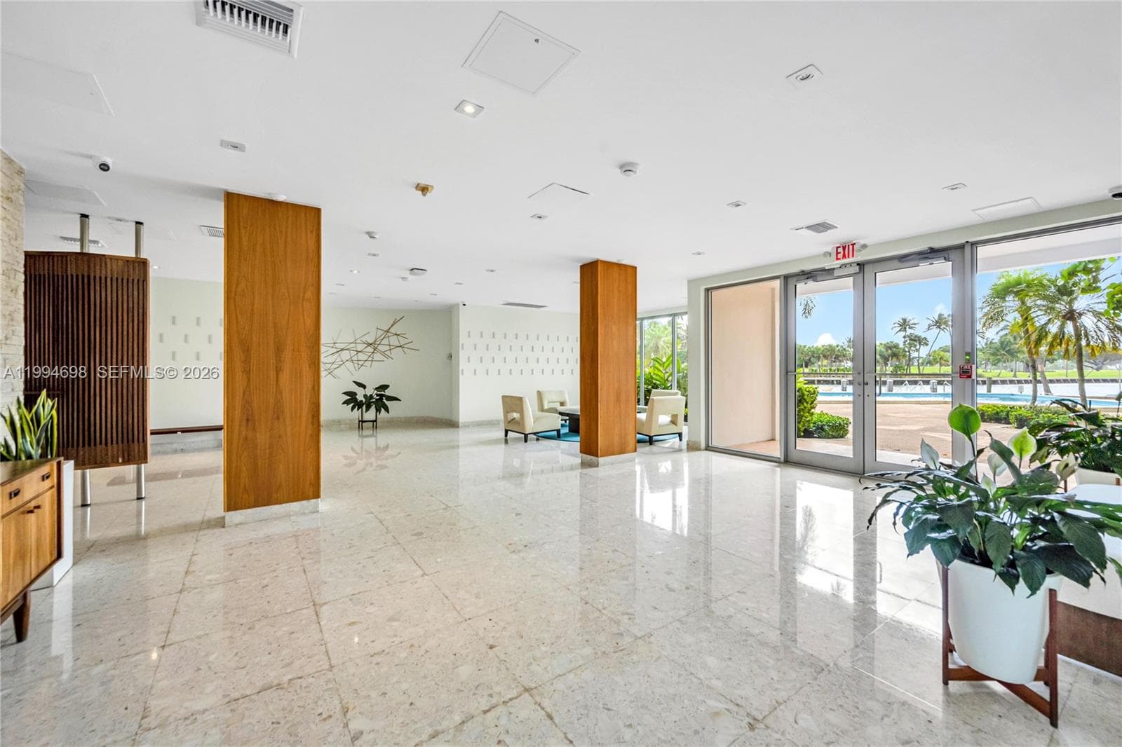 Blair House · #3-C in Bay Harbor Islands - Photo 33
