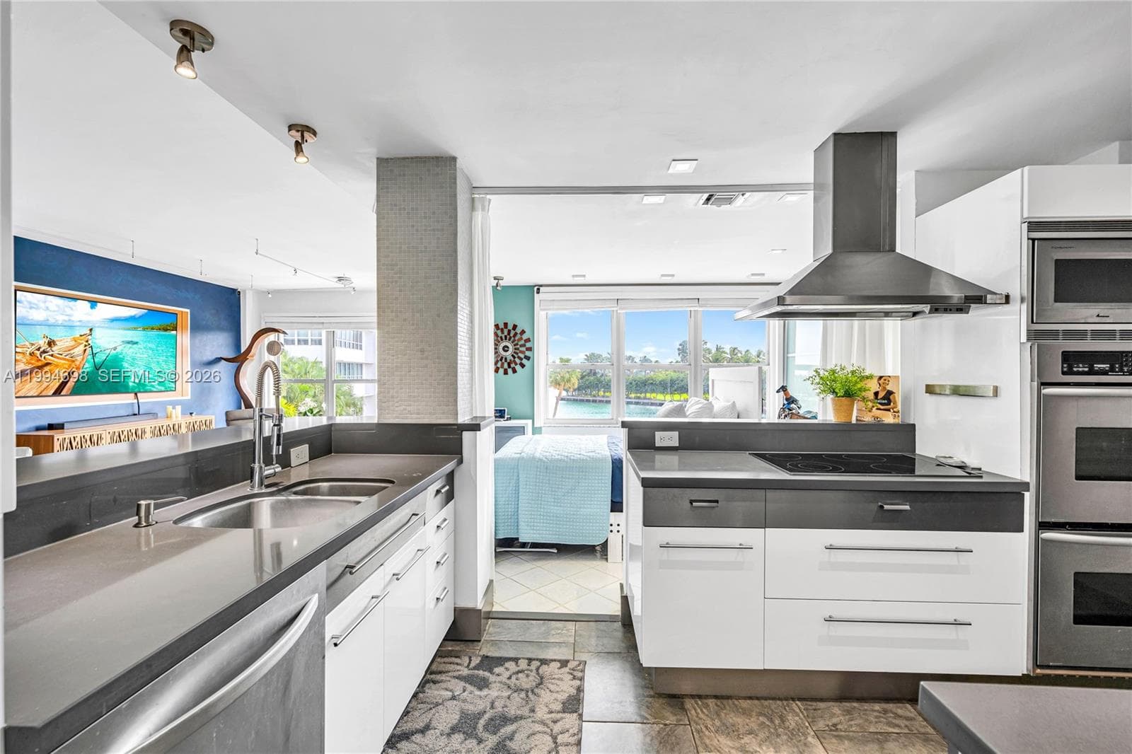 Blair House · #3-C in Bay Harbor Islands - Photo 21
