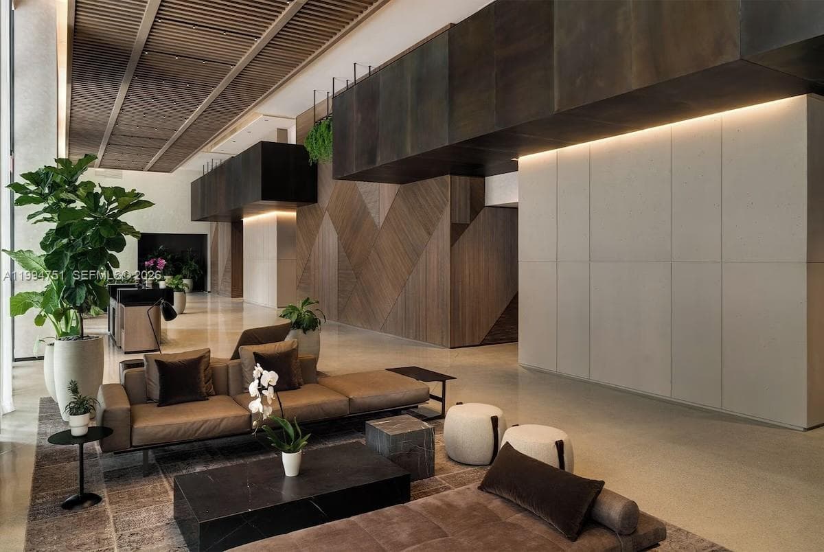 Gale Hotel & Residences (Natiivo) · #4508 in Miami - Photo 5