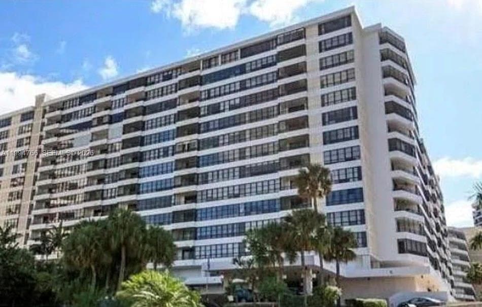 500 Three Islands Blvd · #314 in Hallandale Beach - Photo 2