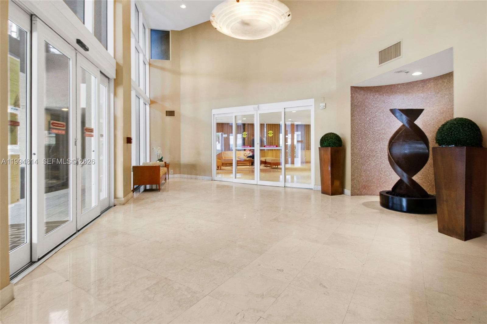 THE STERLING CONDO · #504 in Miami Beach - Photo 23
