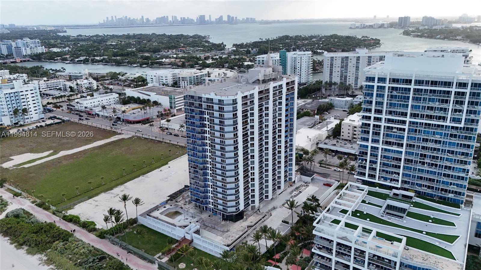THE STERLING CONDO · #504 in Miami Beach - Photo 17