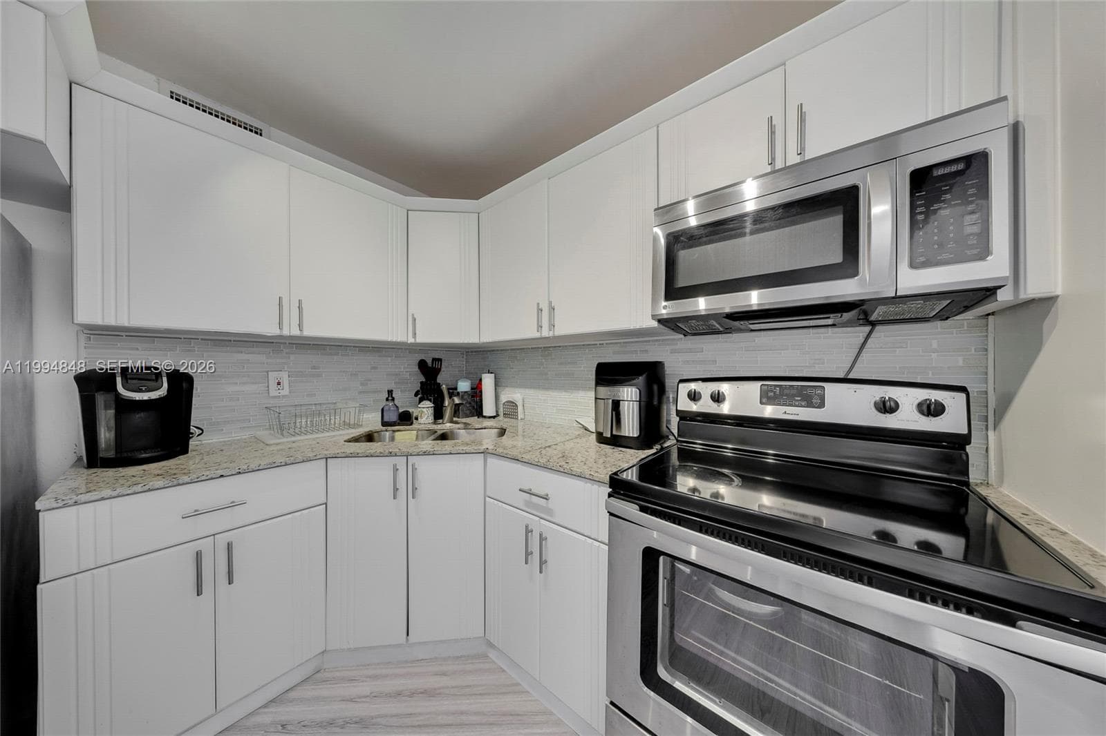 Golden Sails Condo · #G4 in Hallandale Beach - Photo 12