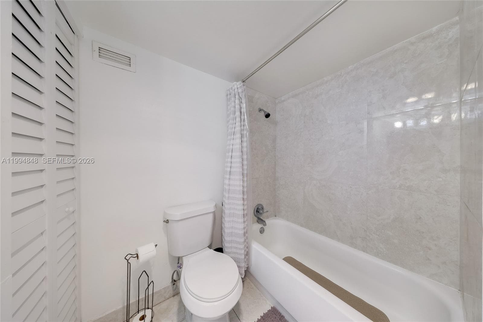 Golden Sails Condo · #G4 in Hallandale Beach - Photo 22