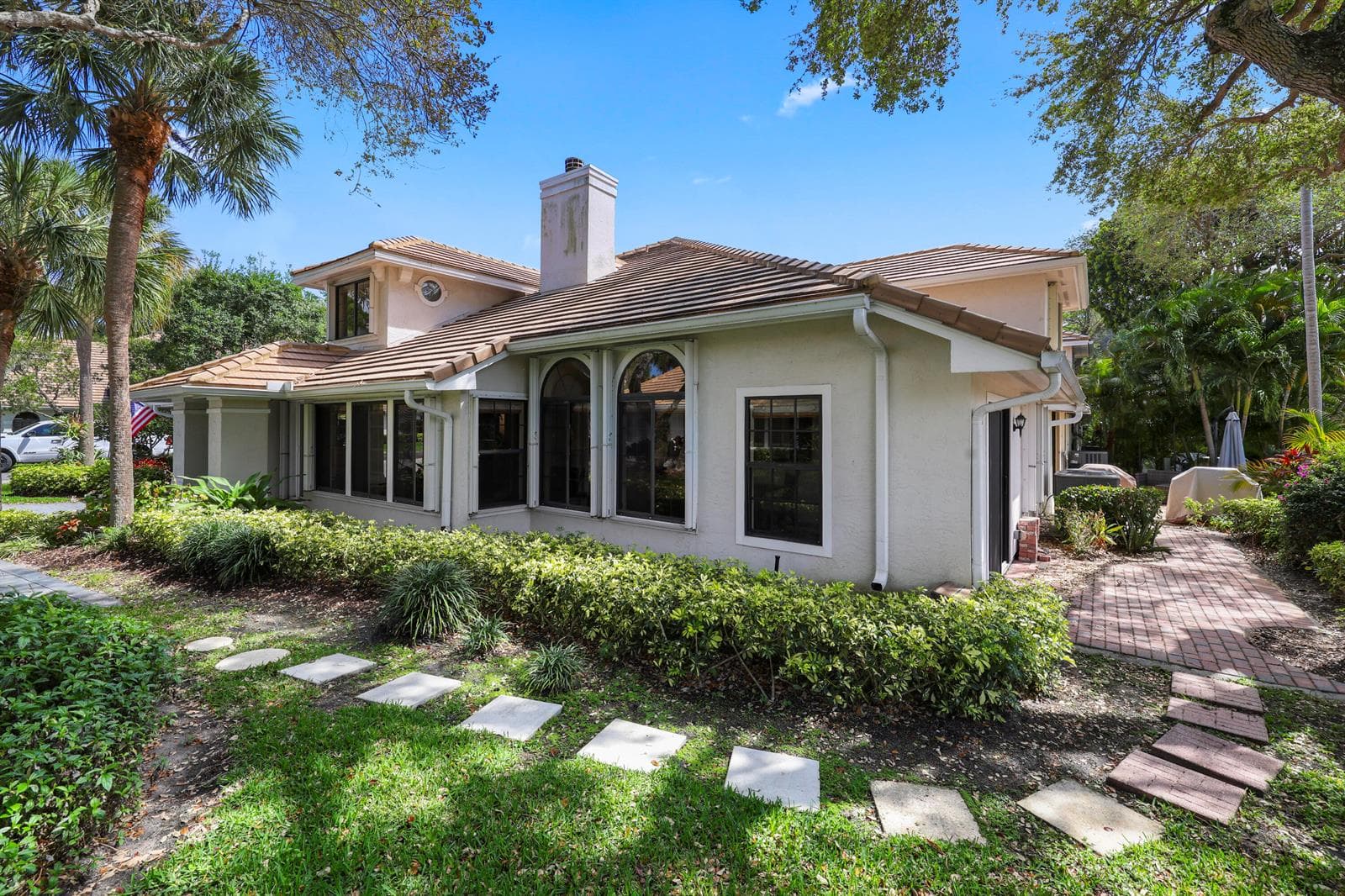 461 Coral Cove Drive - 40.jpg-FULL