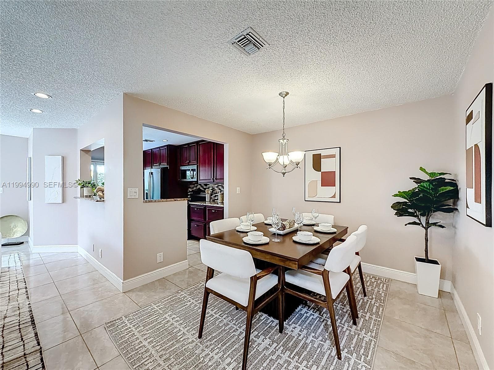 5043 Pointe Emerald Ln photo 26