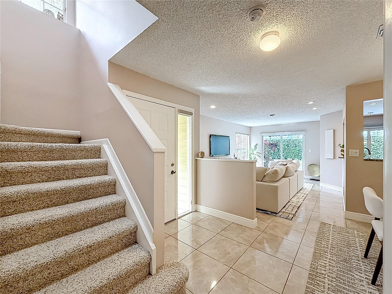 5043 Pointe Emerald Ln photo 32