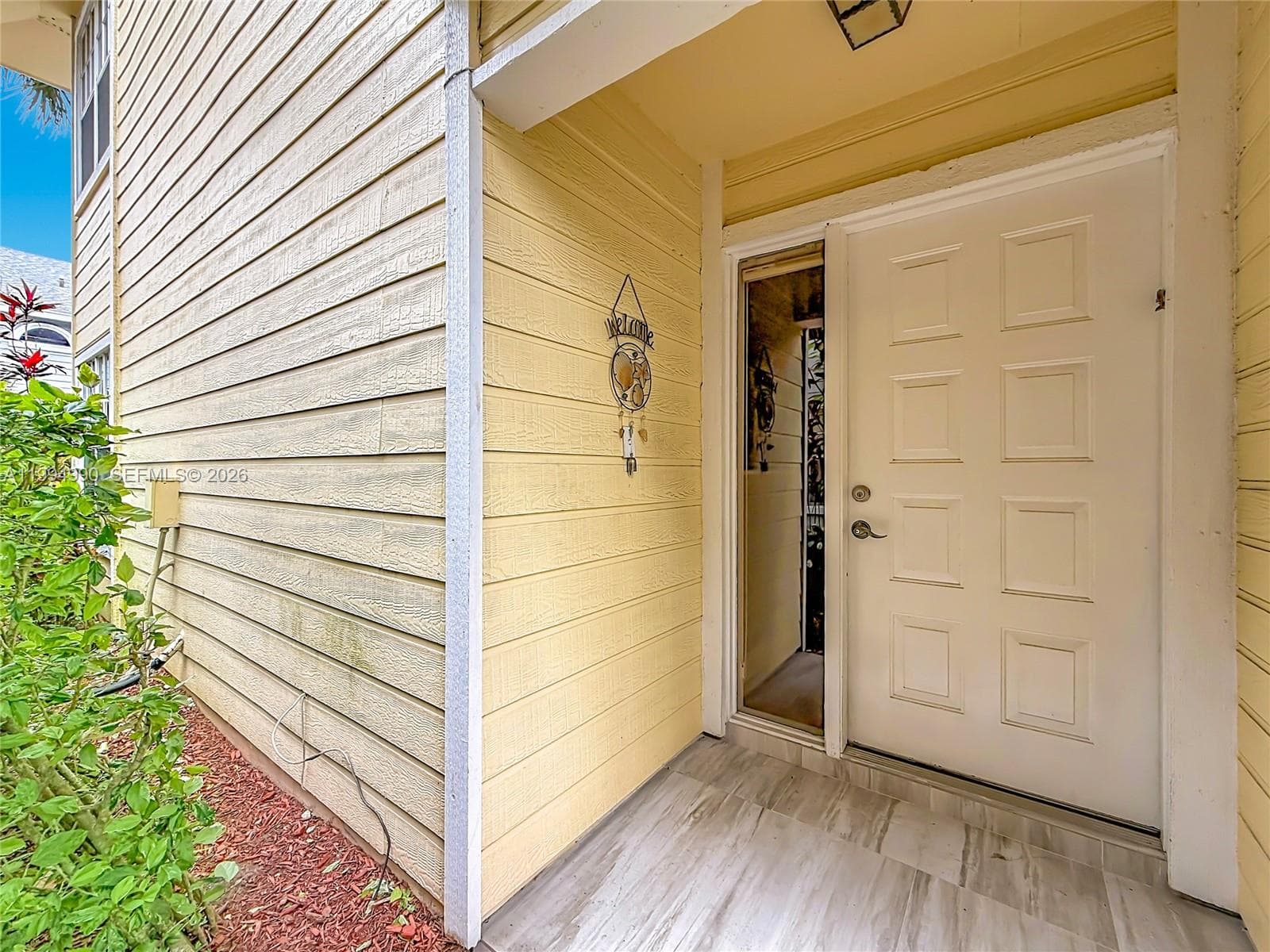 5043 Pointe Emerald Ln photo 5