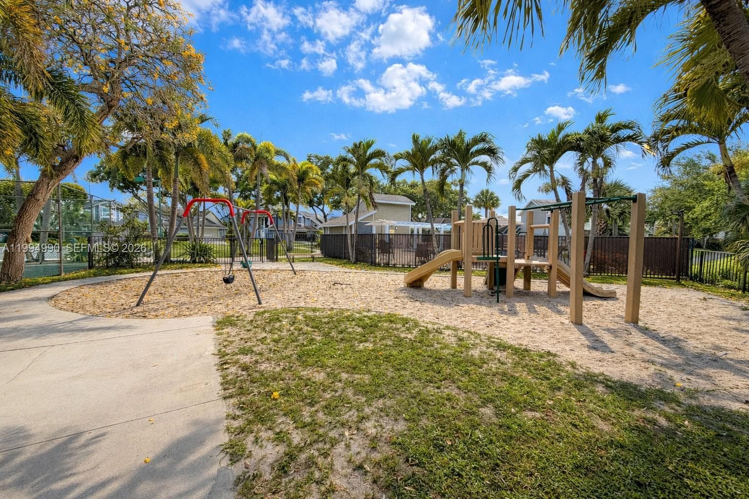 5043 Pointe Emerald Ln photo 64
