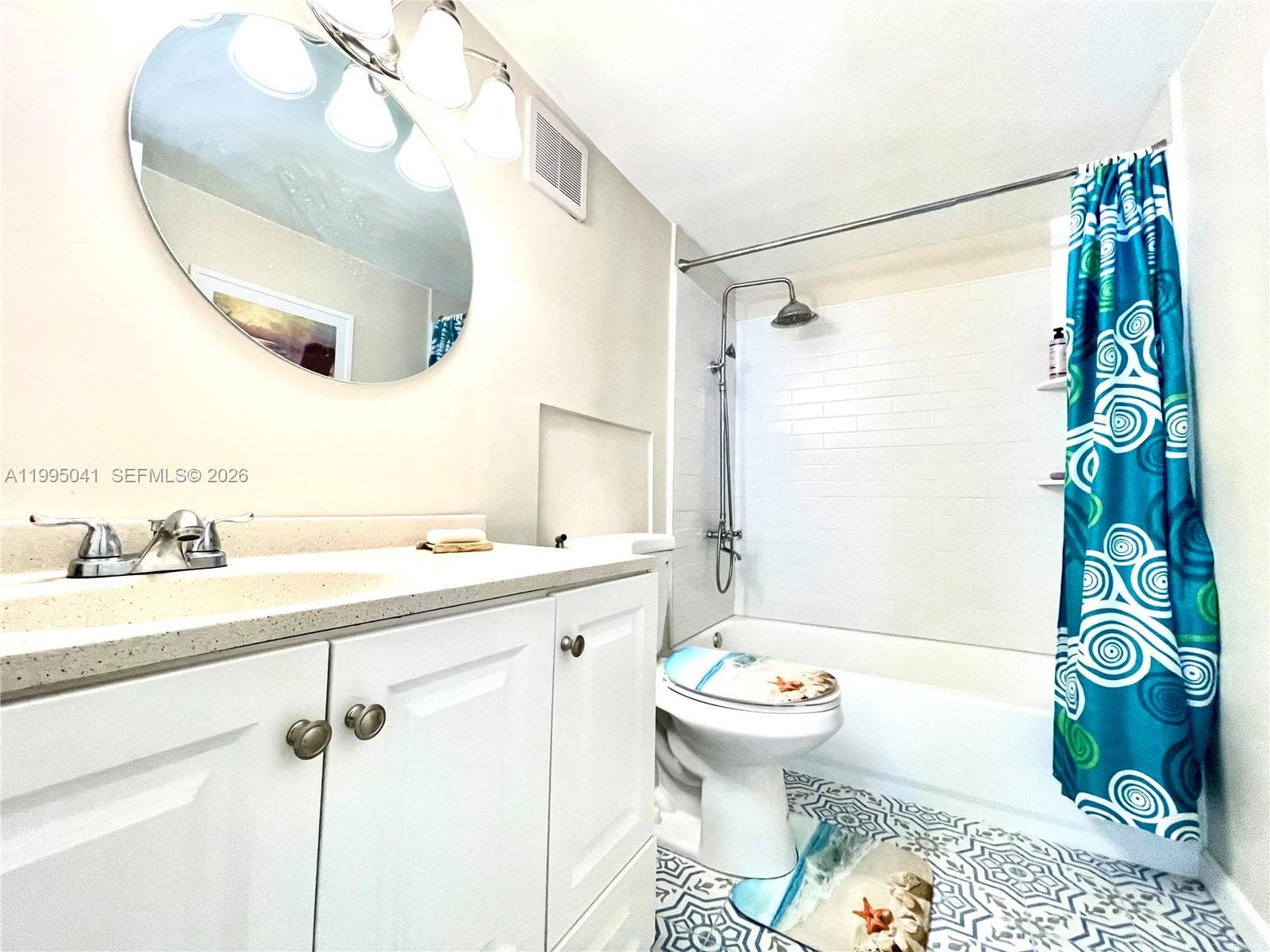 CHELSEA BAYVIEW CONDO · #129 in Hallandale Beach - Photo 4