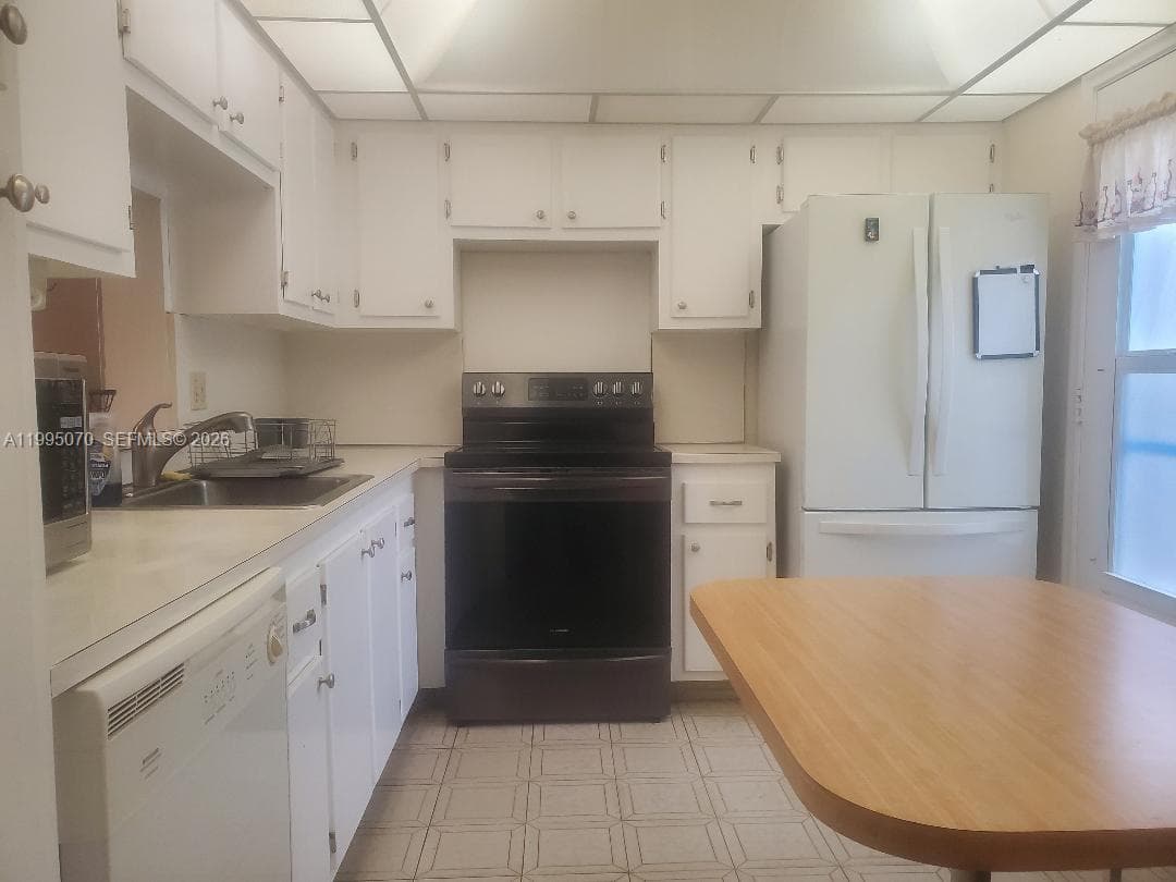 MEADOWBROOK TOWERS CONDO · #207 in Hallandale Beach - Photo 6