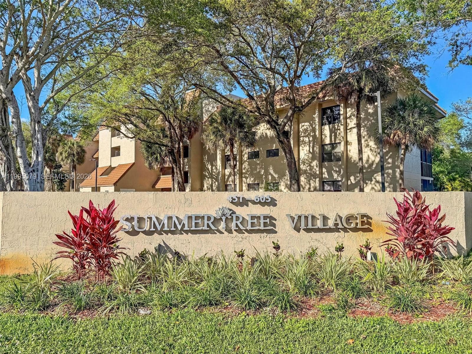 SUMMERTREE VILG CALIF CL · #305-7 in Miami - Photo 24