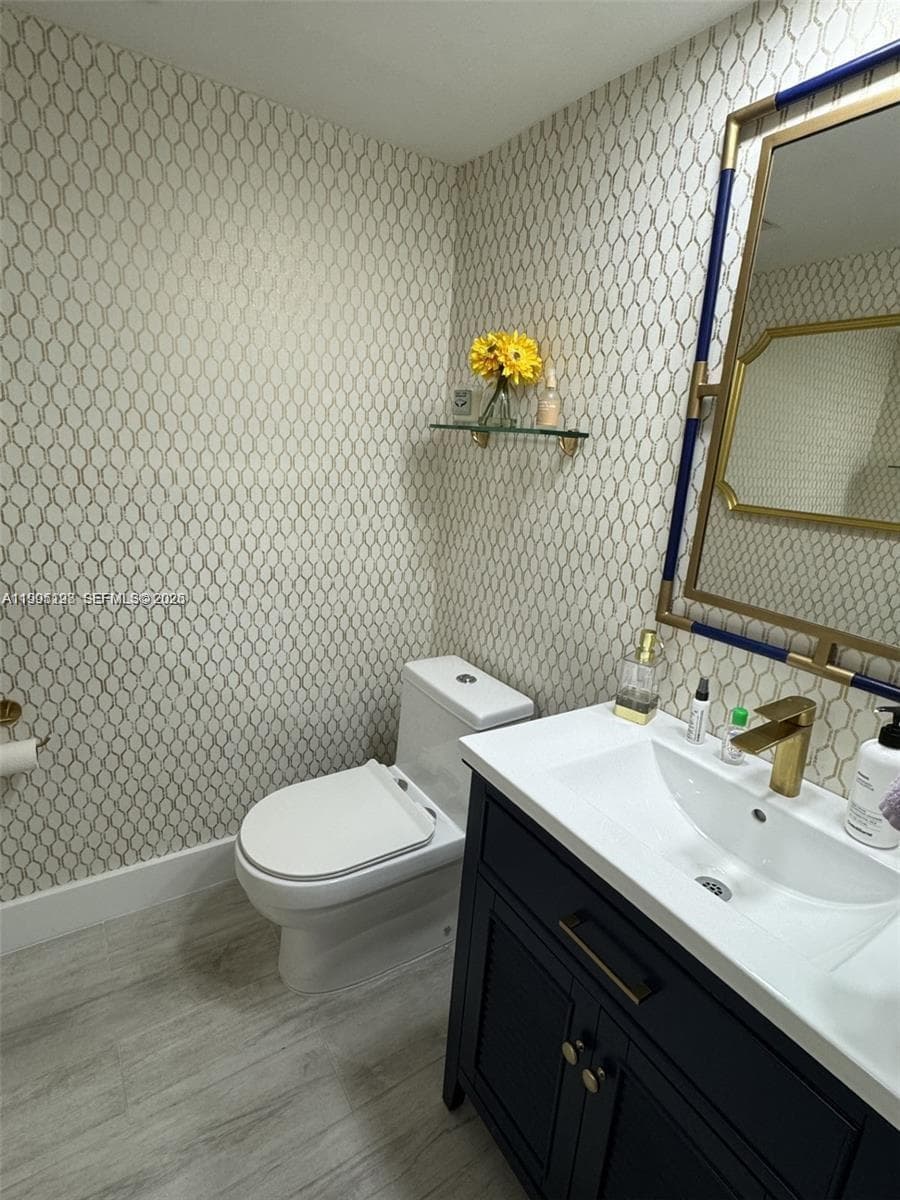 PARKER PLAZA CONDO ESTATE · #815 in Hallandale Beach - Photo 3