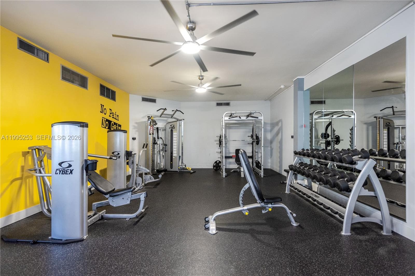 OCEANVIEW PARK CONDO · #901 in Hallandale Beach - Photo 36