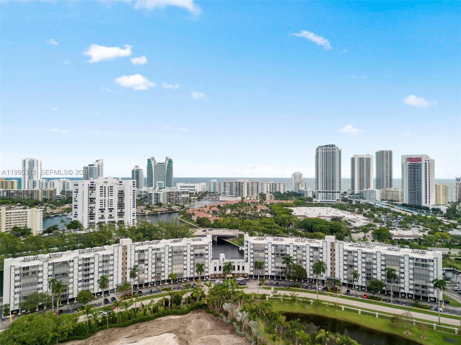 FAIRWAYS RIVIERA CONDO · #732 in Hallandale Beach - Photo 36