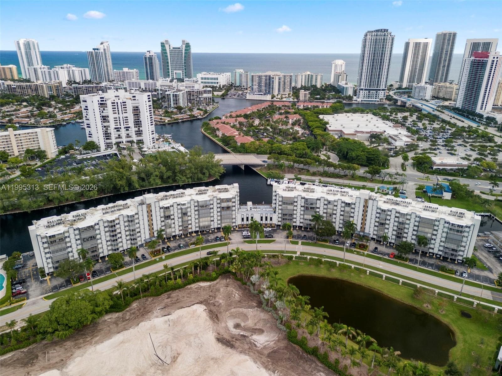 FAIRWAYS RIVIERA CONDO · #732 in Hallandale Beach - Photo 35