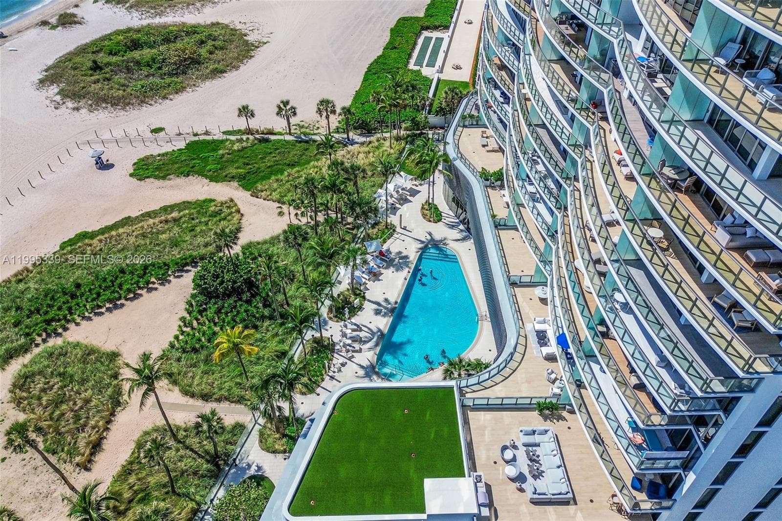 Solemar · #806 in Pompano Beach - Photo 32