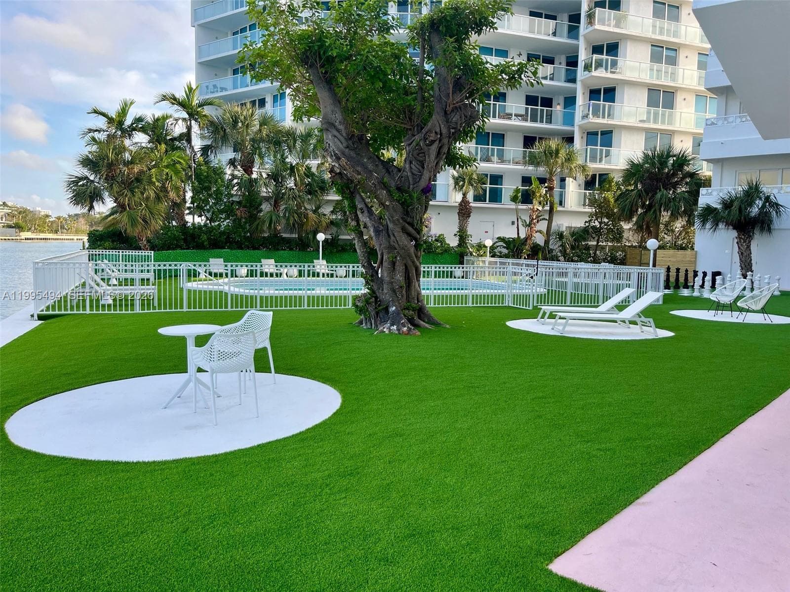 Rexleigh · #502 in Bay Harbor Islands - Photo 13