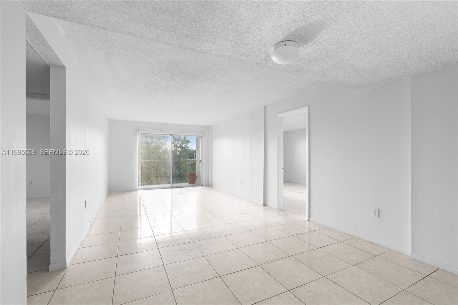 CYPRESS CLUB OF KENDALE C · #402 in Miami - Photo 6