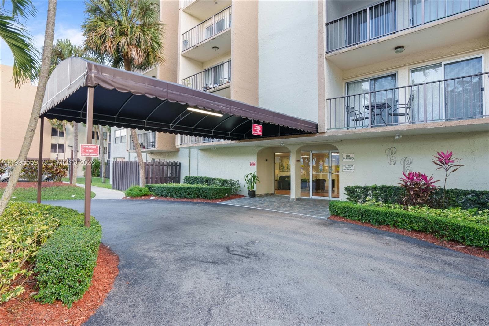 CYPRESS CLUB OF KENDALE C · #402 in Miami - Photo 4