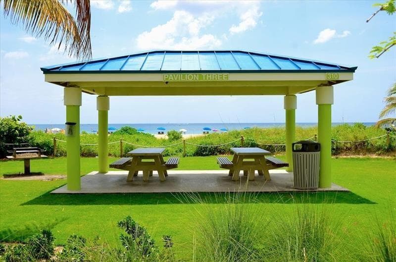 POMPANO BEACH PIER