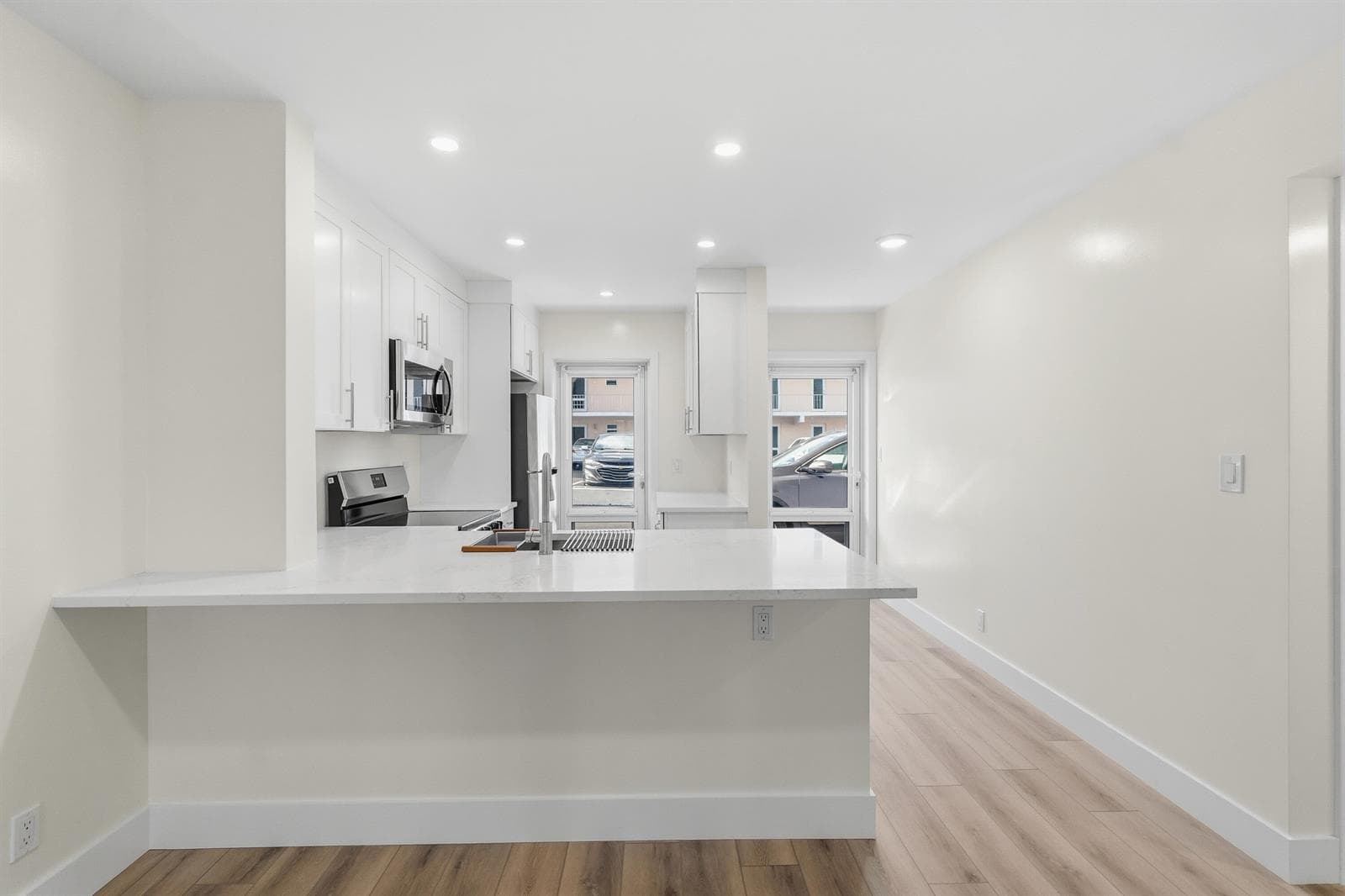 NEW KITCHEN