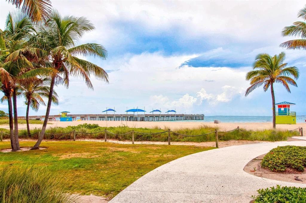 POMPANO BEACH