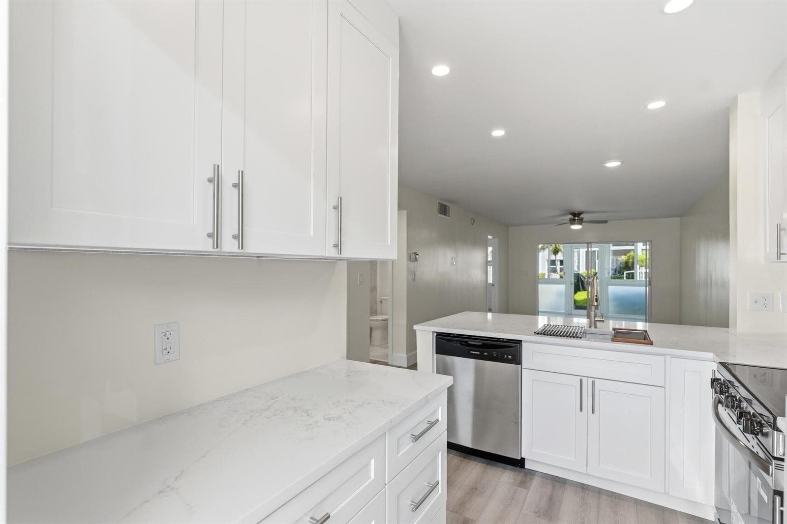 NEW KITCHEN