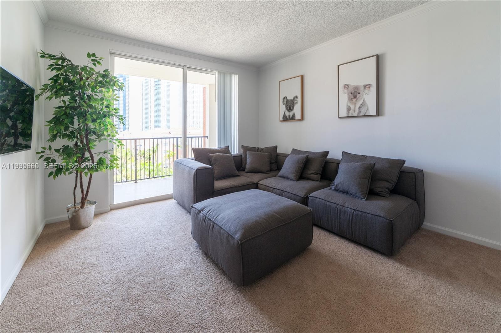 Porto Bellagio · #1717 in Sunny Isles Beach - Photo 1