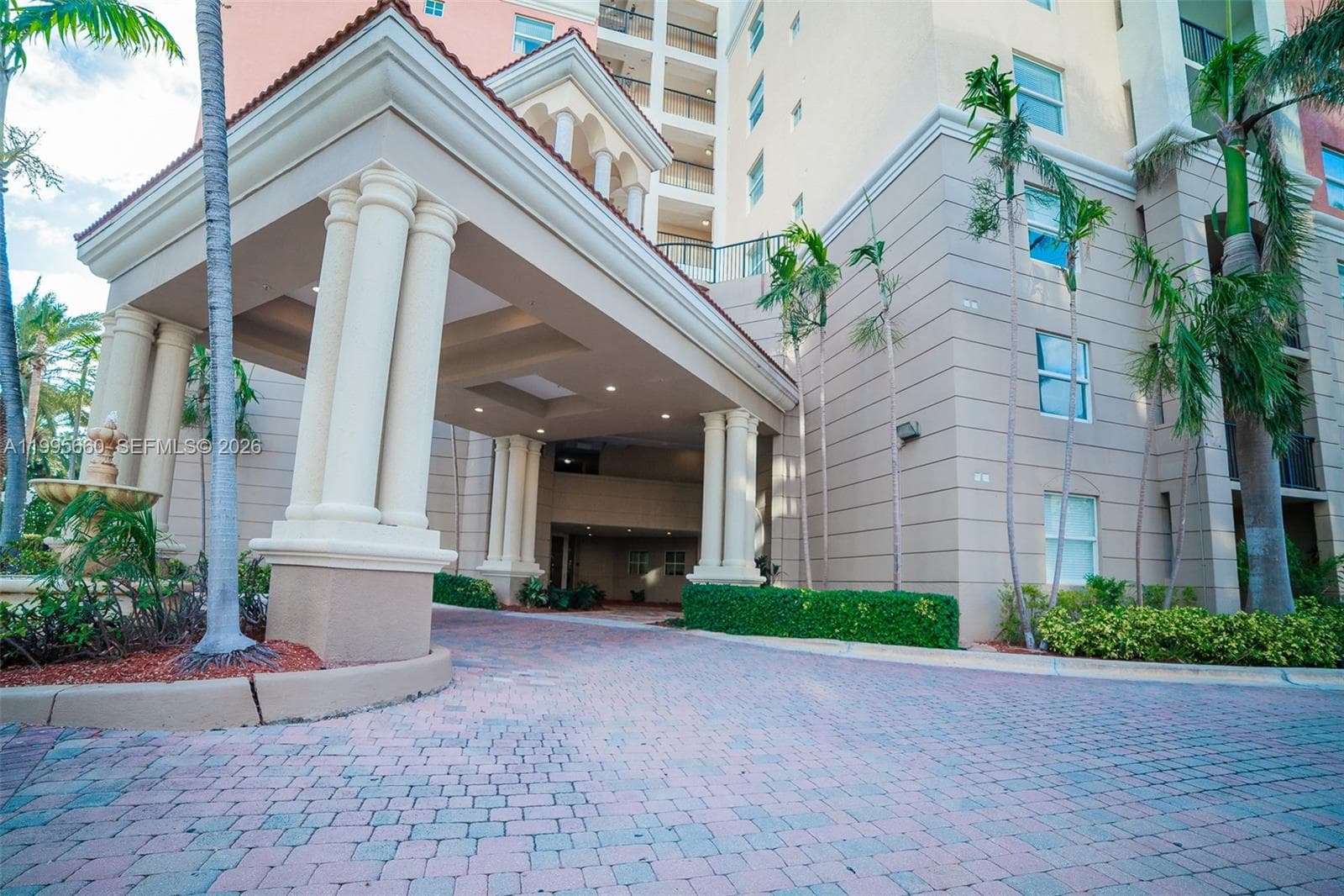 Porto Bellagio · #1717 in Sunny Isles Beach - Photo 24