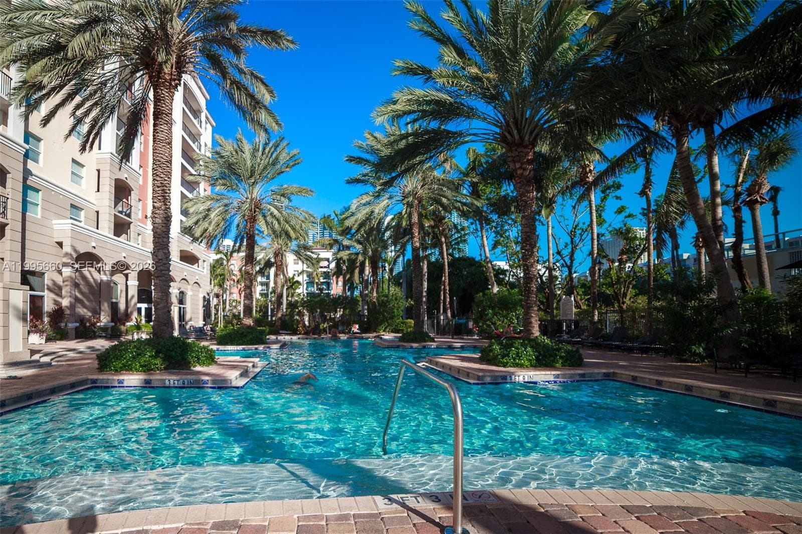 Porto Bellagio · #1717 in Sunny Isles Beach - Photo 14
