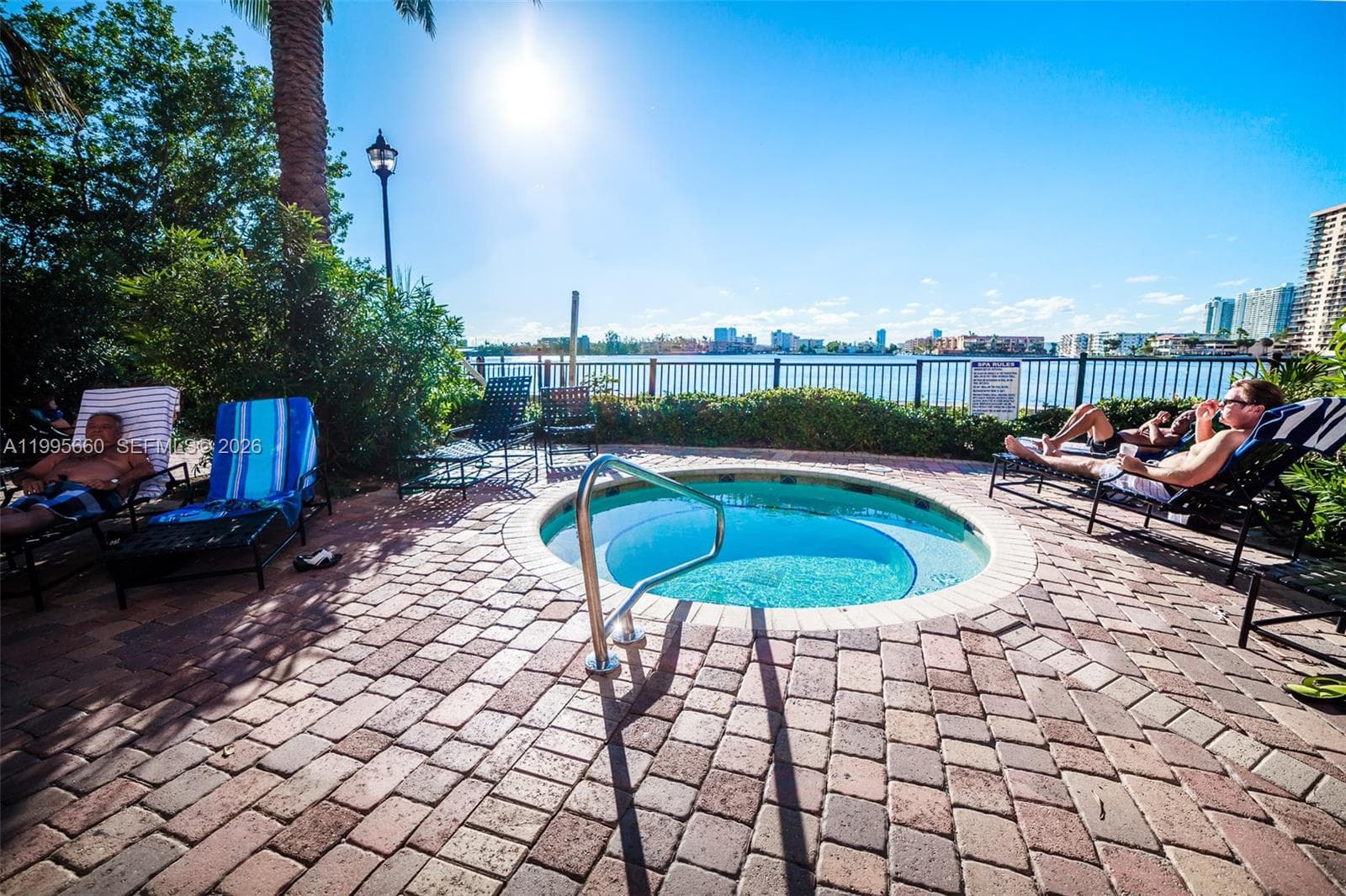 Porto Bellagio · #1717 in Sunny Isles Beach - Photo 15