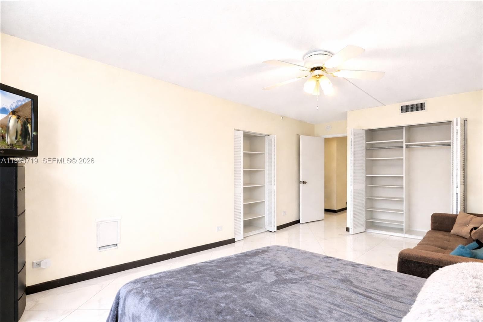 WINSTON TOWERS · #2404 in Sunny Isles Beach - Photo 32