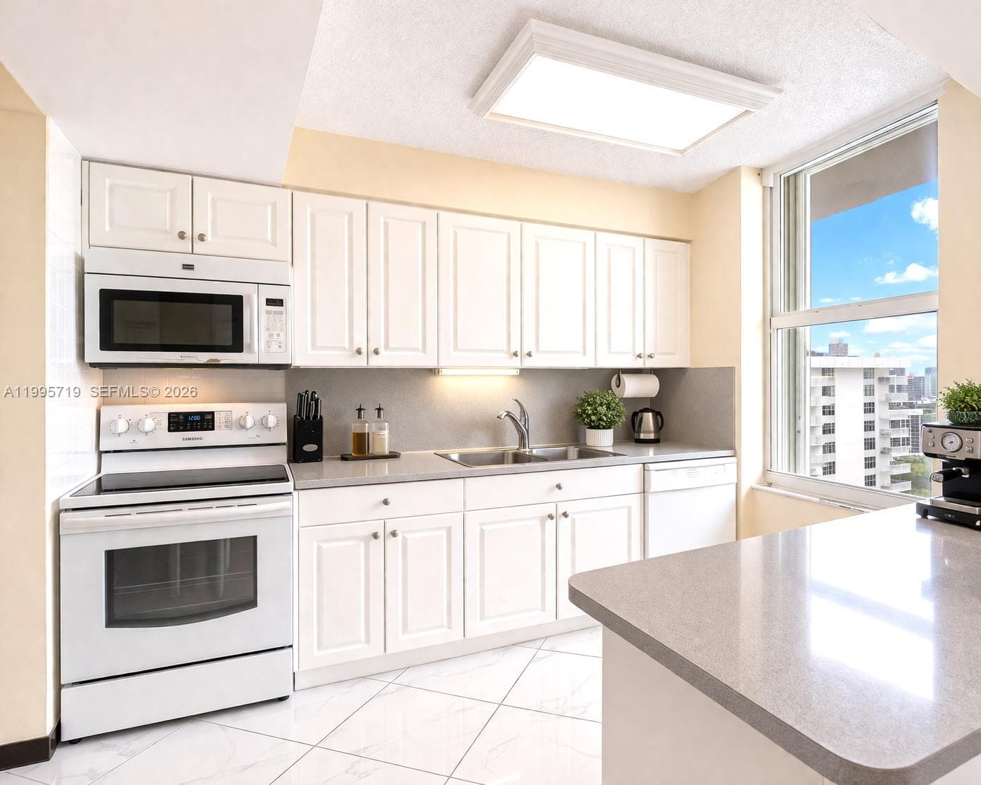 WINSTON TOWERS · #2404 in Sunny Isles Beach - Photo 24