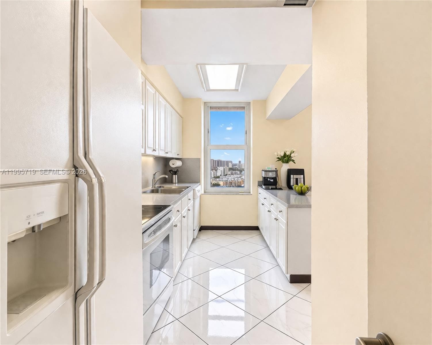 WINSTON TOWERS · #2404 in Sunny Isles Beach - Photo 29