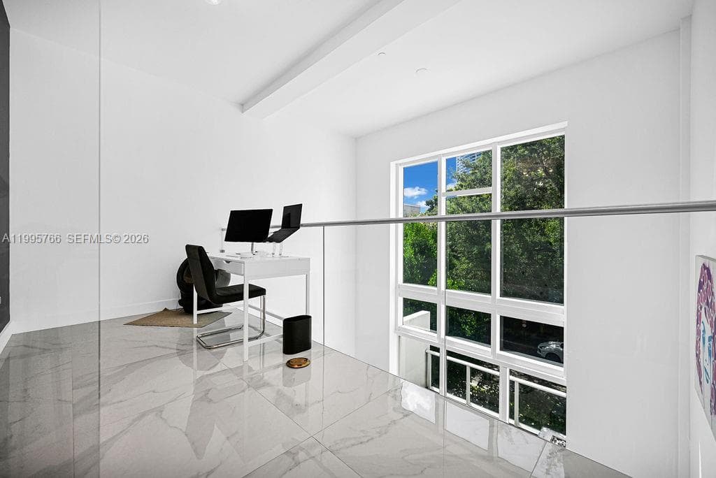 ONE BAY CONDO · #205 in Miami - Photo 13