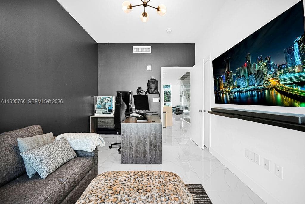 ONE BAY CONDO · #205 in Miami - Photo 11