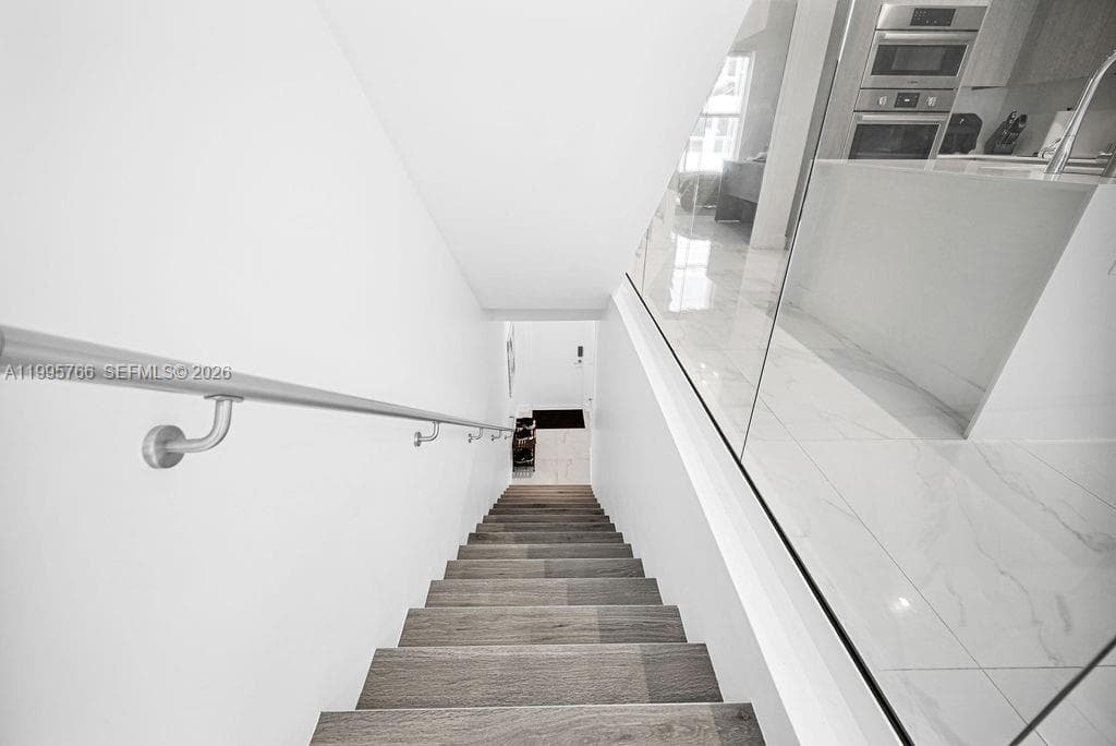 ONE BAY CONDO · #205 in Miami - Photo 25