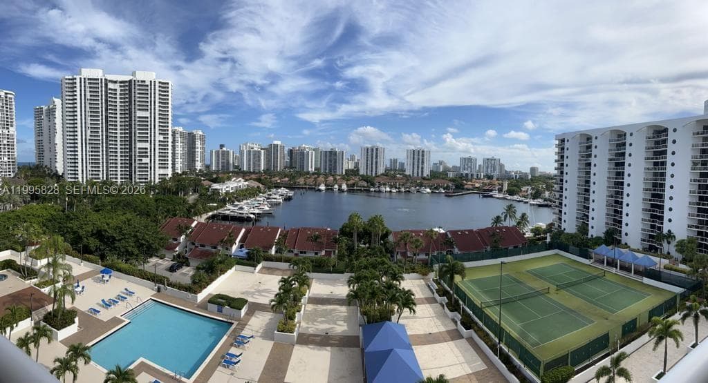HARBORSIDE · #1807 in Aventura - Photo 1