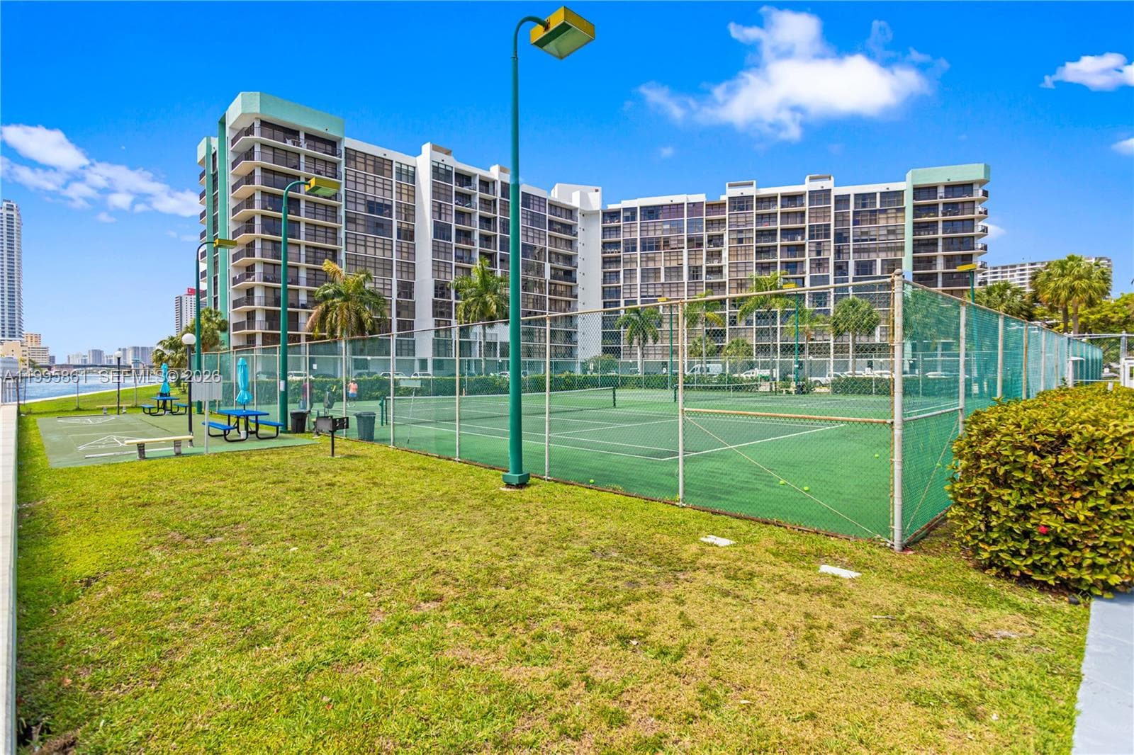Tower of Ocean View · #204 in Hallandale Beach - Photo 33