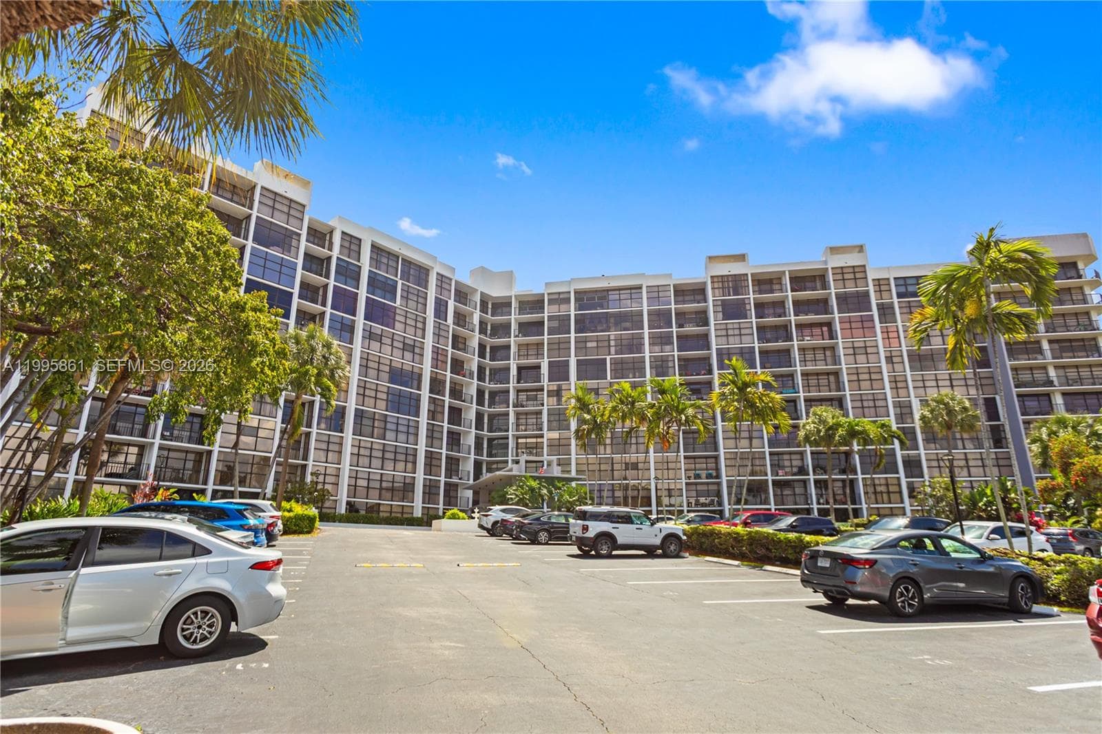 Tower of Ocean View · #204 in Hallandale Beach - Photo 35