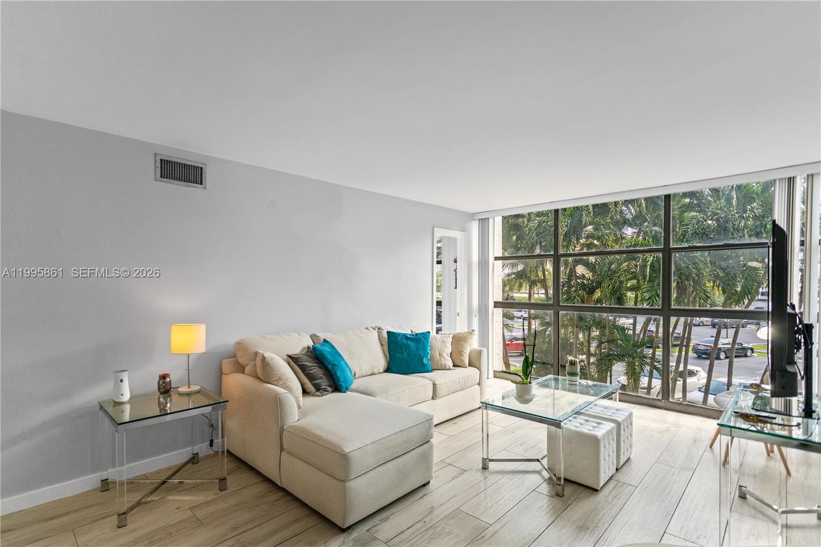 Tower of Ocean View · #204 in Hallandale Beach - Photo 4