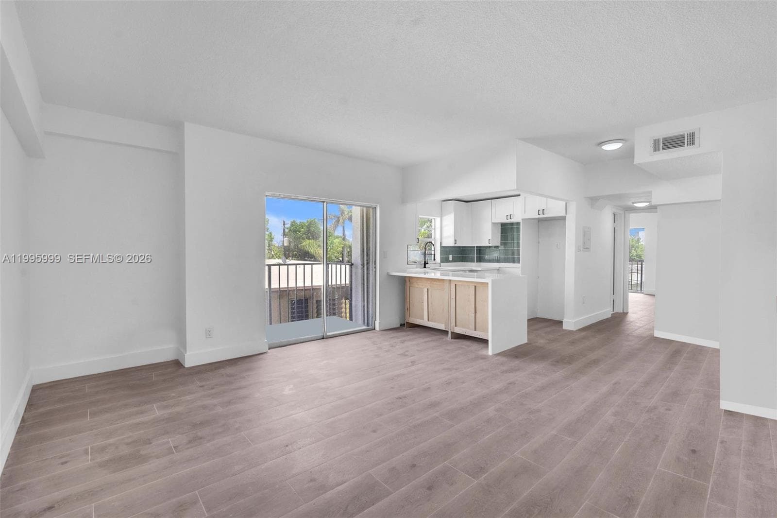 Enchante Condo · #304 in Miami Beach - Photo 6