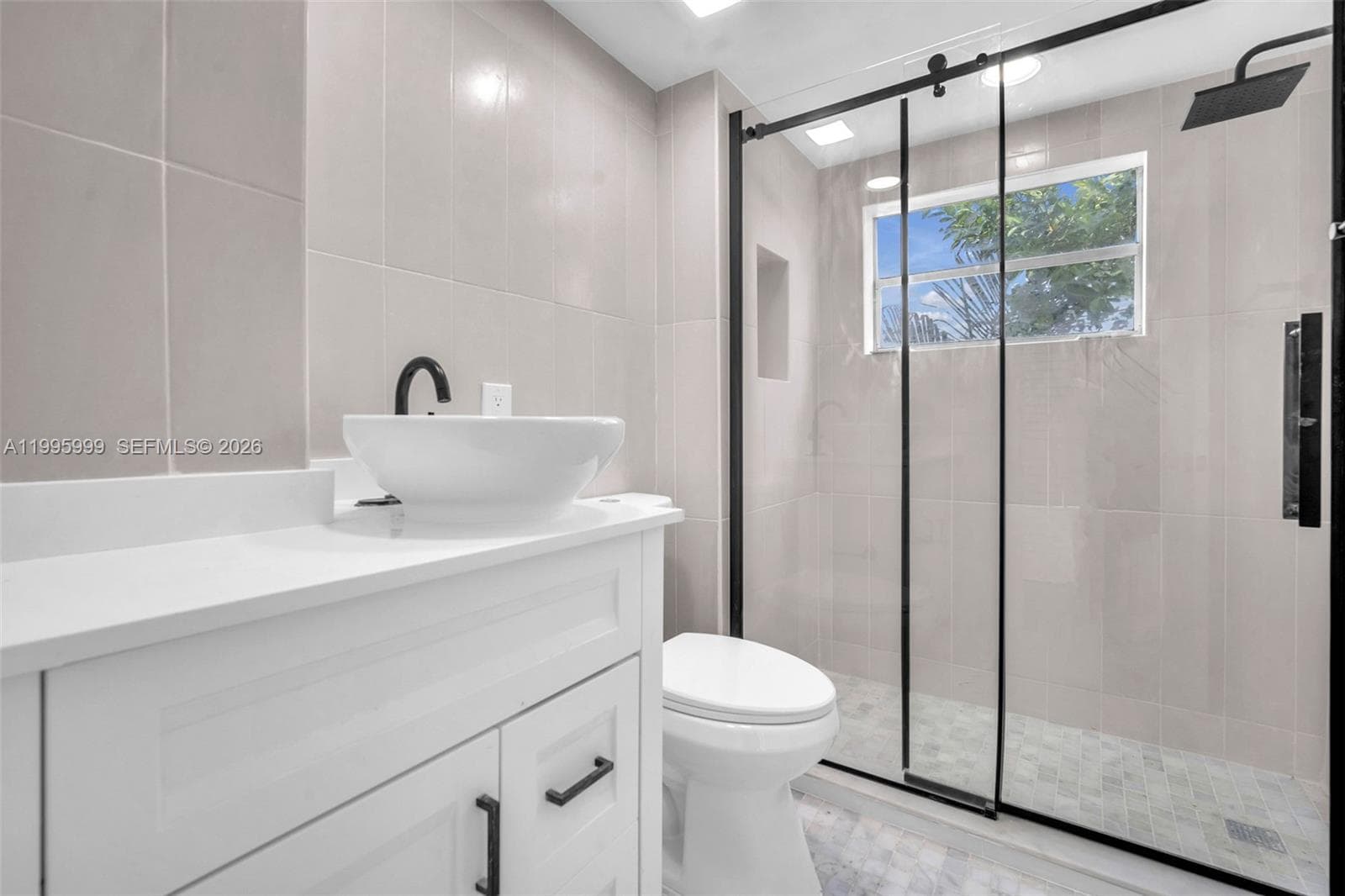 Enchante Condo · #304 in Miami Beach - Photo 5